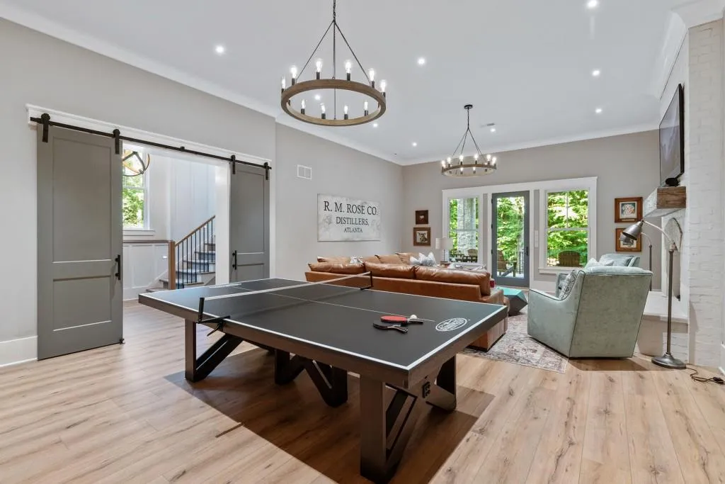 3244 Stillhouse Road Se, Atlanta, Georgia 30339, 5 Bedrooms Bedrooms, ,6 BathroomsBathrooms,Residential,For Sale,3244 Stillhouse Road Se,7617366