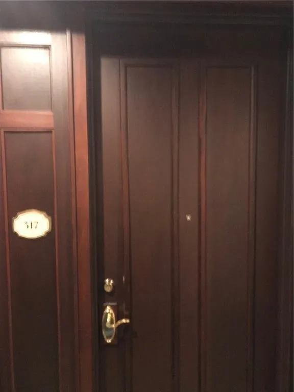 77 Peachtree Place Ne Unit 317, Atlanta, Georgia 30309, 1 Bedroom Bedrooms, ,1 BathroomBathrooms,Residential,Sold,77 Peachtree Place Ne Unit 317,5973678