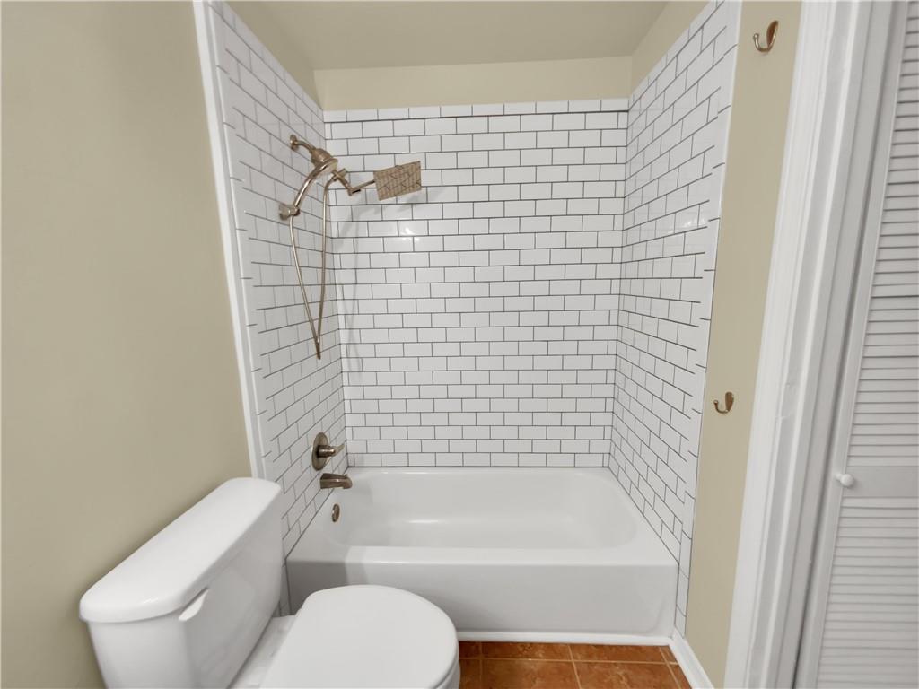 1207 GETTYSBURG, Sandy Springs, Georgia 30350, 2 Bedrooms Bedrooms, ,2 BathroomsBathrooms,Residential,Sold,1207 GETTYSBURG,7302819