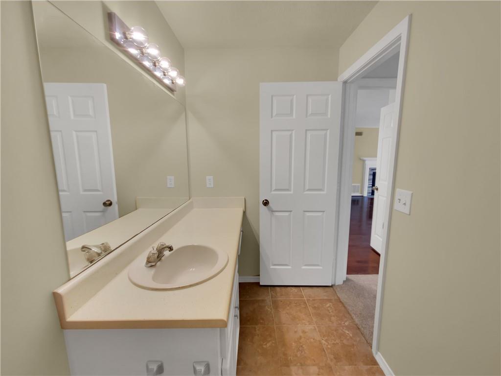 1207 GETTYSBURG, Sandy Springs, Georgia 30350, 2 Bedrooms Bedrooms, ,2 BathroomsBathrooms,Residential,Sold,1207 GETTYSBURG,7302819