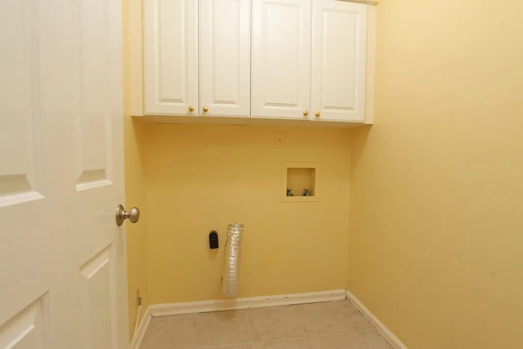 476 The North Chace, Atlanta, Georgia 30328, 3 Bedrooms Bedrooms, ,2 BathroomsBathrooms,Residential,Sold,476 The North Chace,6558520