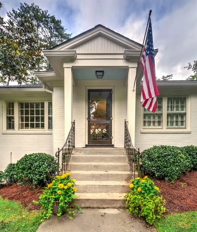 915 Kipling Drive Nw, Atlanta, Georgia 30318, 3 Bedrooms Bedrooms, ,2 BathroomsBathrooms,Residential,Sold,915 Kipling Drive Nw,6051412