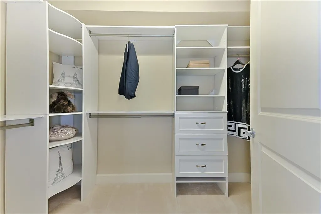 200 River Vista Drive Unit 530, Atlanta, Georgia 30339, 2 Bedrooms Bedrooms, ,2 BathroomsBathrooms,Residential,Sold,200 River Vista Drive Unit 530,6610163