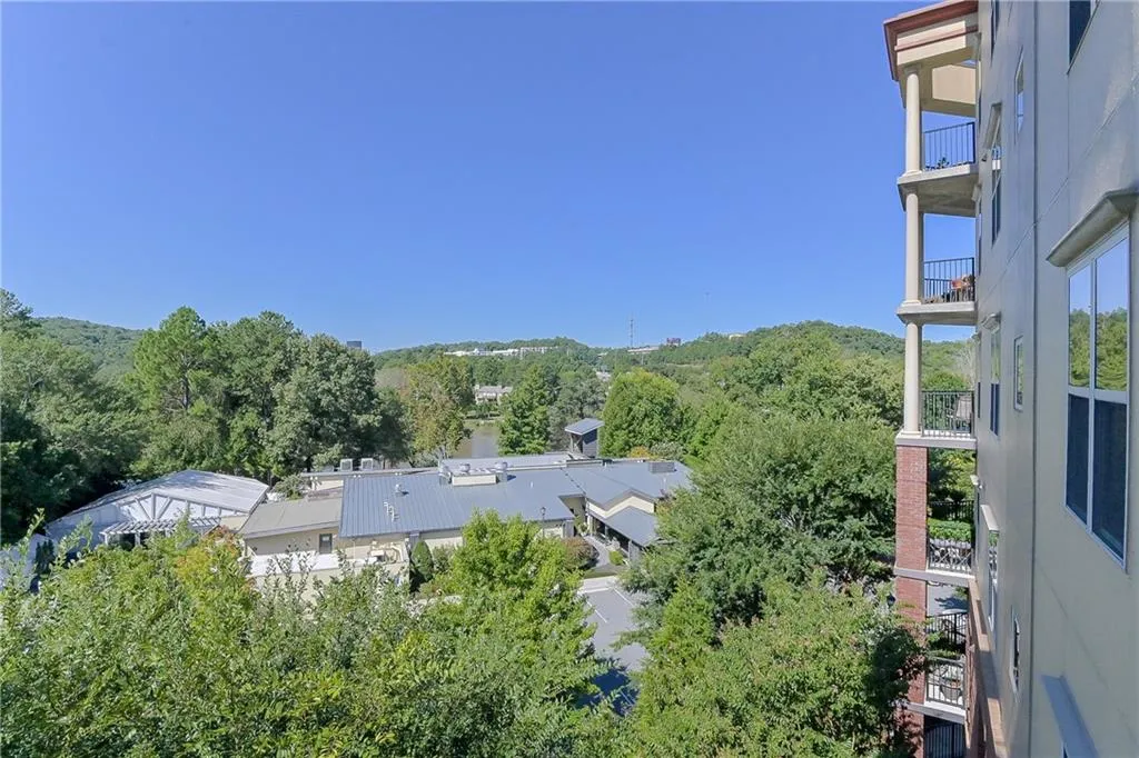 200 River Vista Drive Unit 530, Atlanta, Georgia 30339, 2 Bedrooms Bedrooms, ,2 BathroomsBathrooms,Residential,Sold,200 River Vista Drive Unit 530,6610163