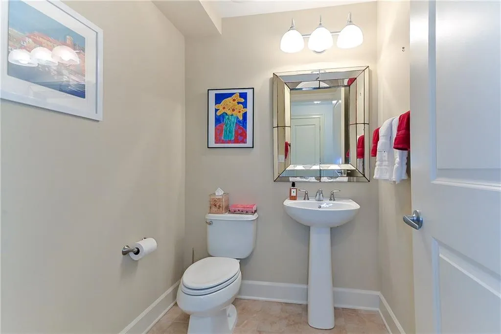 200 River Vista Drive Unit 530, Atlanta, Georgia 30339, 2 Bedrooms Bedrooms, ,2 BathroomsBathrooms,Residential,Sold,200 River Vista Drive Unit 530,6610163