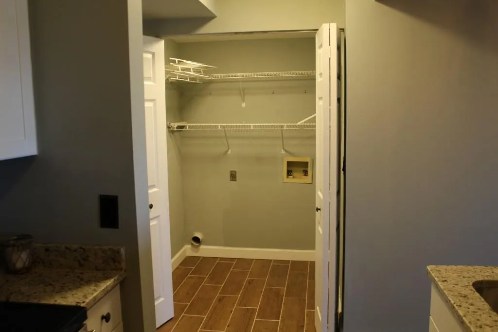 795 Hammond Drive Ne Unit 1504, Sandy Springs, Georgia 30328, 1 Bedroom Bedrooms, ,1 BathroomBathrooms,Residential,Sold,795 Hammond Drive Ne Unit 1504,5821531