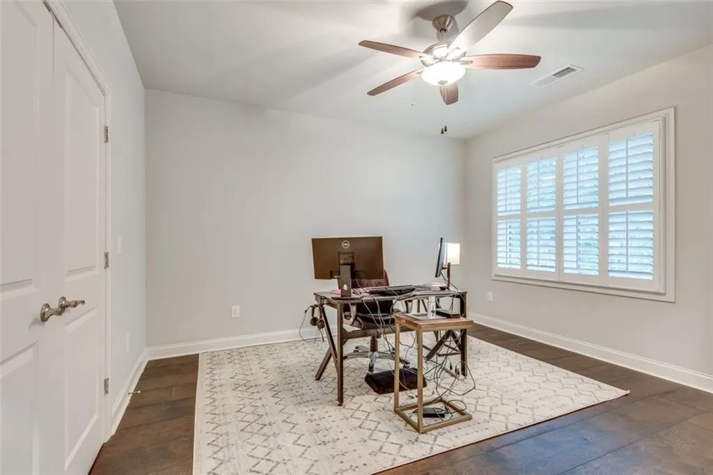 8005 Linfield Way, Sandy Springs, Georgia 30350, 3 Bedrooms Bedrooms, ,3 BathroomsBathrooms,Residential,Sold,8005 Linfield Way,7124595
