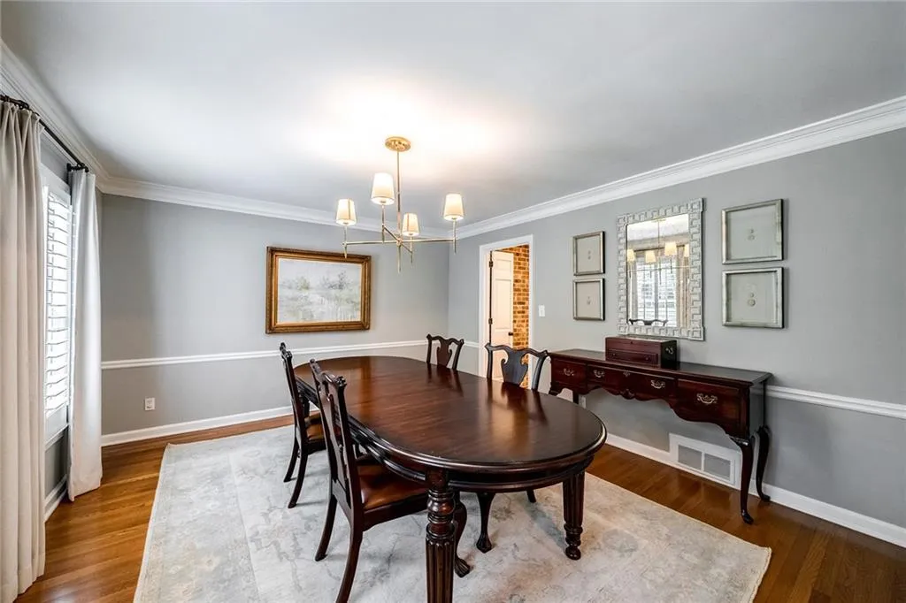 5590 Lake Island Drive, Atlanta, Georgia 30327, 4 Bedrooms Bedrooms, ,4 BathroomsBathrooms,Residential,Sold,5590 Lake Island Drive,6801197