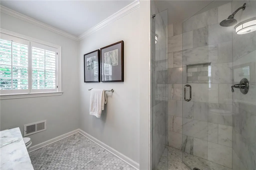 5590 Lake Island Drive, Atlanta, Georgia 30327, 4 Bedrooms Bedrooms, ,4 BathroomsBathrooms,Residential,Sold,5590 Lake Island Drive,6801197