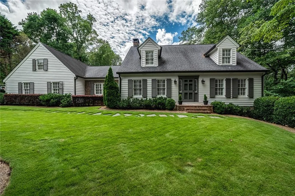 5590 Lake Island Drive, Atlanta, Georgia 30327, 4 Bedrooms Bedrooms, ,4 BathroomsBathrooms,Residential,Sold,5590 Lake Island Drive,6801197