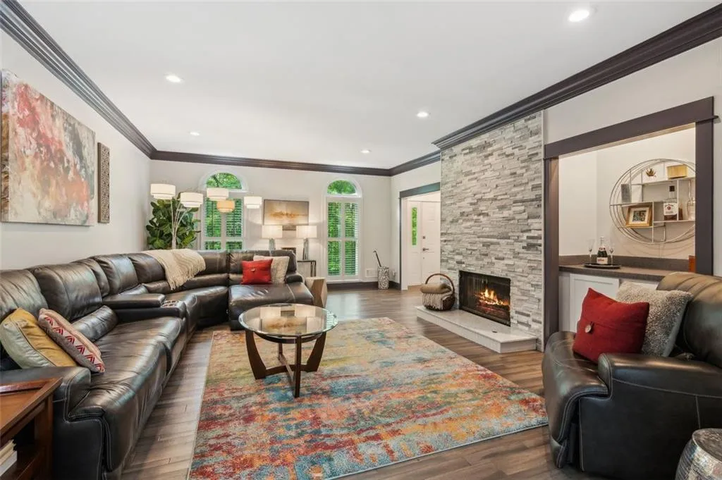 4 Forest Ridge Court, Atlanta, Georgia 30350, 3 Bedrooms Bedrooms, ,2 BathroomsBathrooms,Residential,Sold,4 Forest Ridge Court,7568140