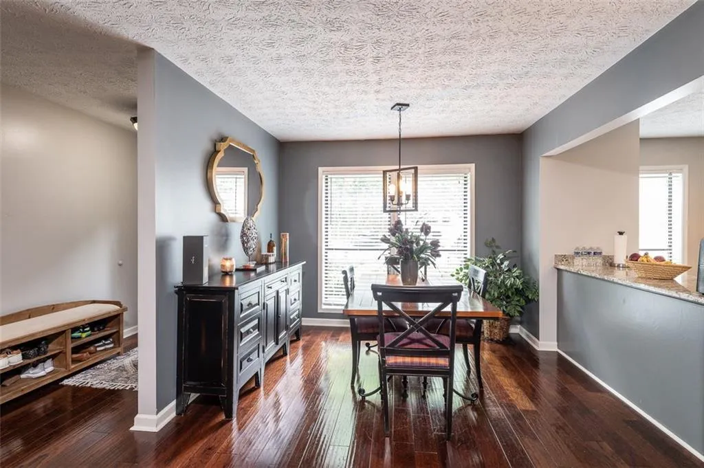 1701 Woodcliff Drive, Atlanta, Georgia 30350, 2 Bedrooms Bedrooms, ,2 BathroomsBathrooms,Residential,Sold,1701 Woodcliff Drive,7049721 1701 Woodcliff Drive, Atlanta, Georgia 30350, 2 Bedrooms Bedrooms, ,2 BathroomsBathrooms,Residential,Sold,1701 Woodcliff Drive,7049721