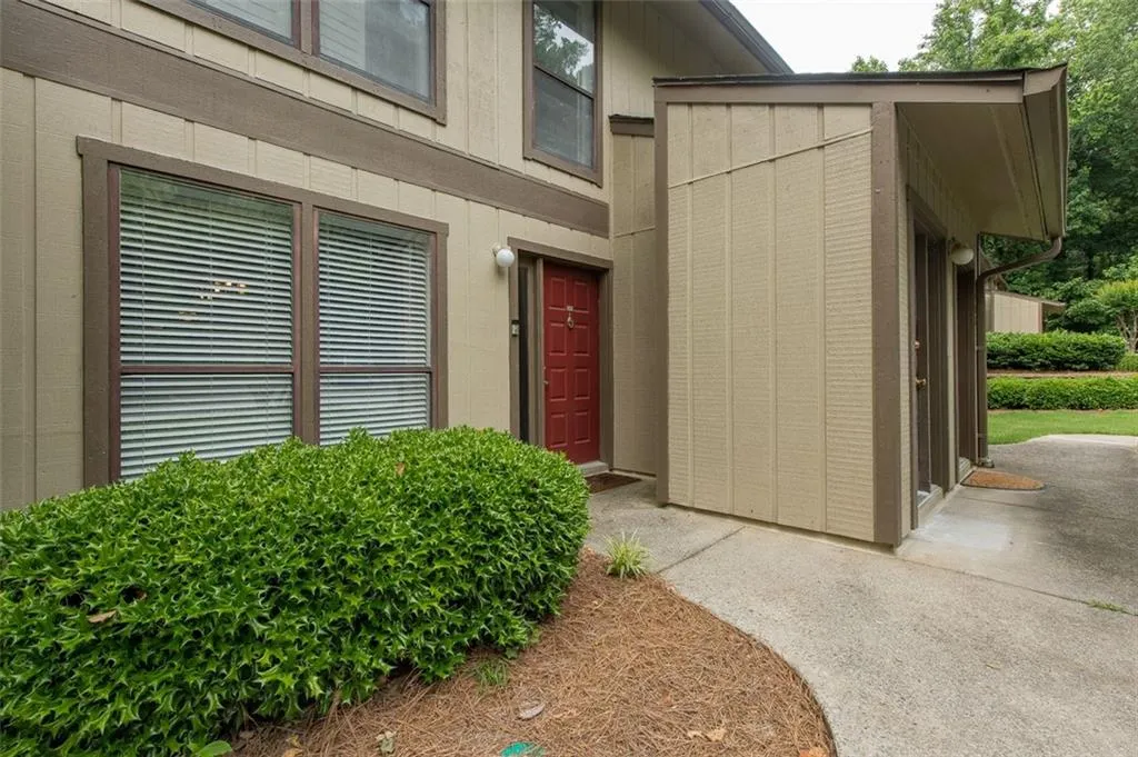 1701 Woodcliff Drive, Atlanta, Georgia 30350, 2 Bedrooms Bedrooms, ,2 BathroomsBathrooms,Residential,Sold,1701 Woodcliff Drive,7049721 1701 Woodcliff Drive, Atlanta, Georgia 30350, 2 Bedrooms Bedrooms, ,2 BathroomsBathrooms,Residential,Sold,1701 Woodcliff Drive,7049721