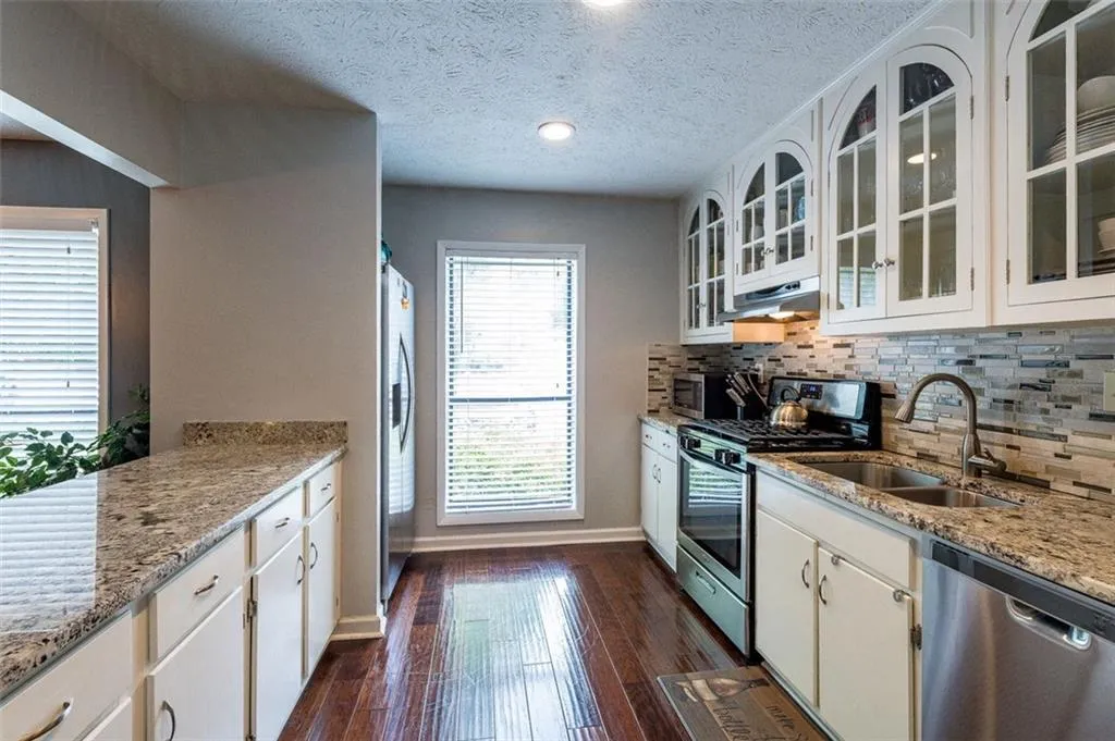 1701 Woodcliff Drive, Atlanta, Georgia 30350, 2 Bedrooms Bedrooms, ,2 BathroomsBathrooms,Residential,Sold,1701 Woodcliff Drive,7049721 1701 Woodcliff Drive, Atlanta, Georgia 30350, 2 Bedrooms Bedrooms, ,2 BathroomsBathrooms,Residential,Sold,1701 Woodcliff Drive,7049721