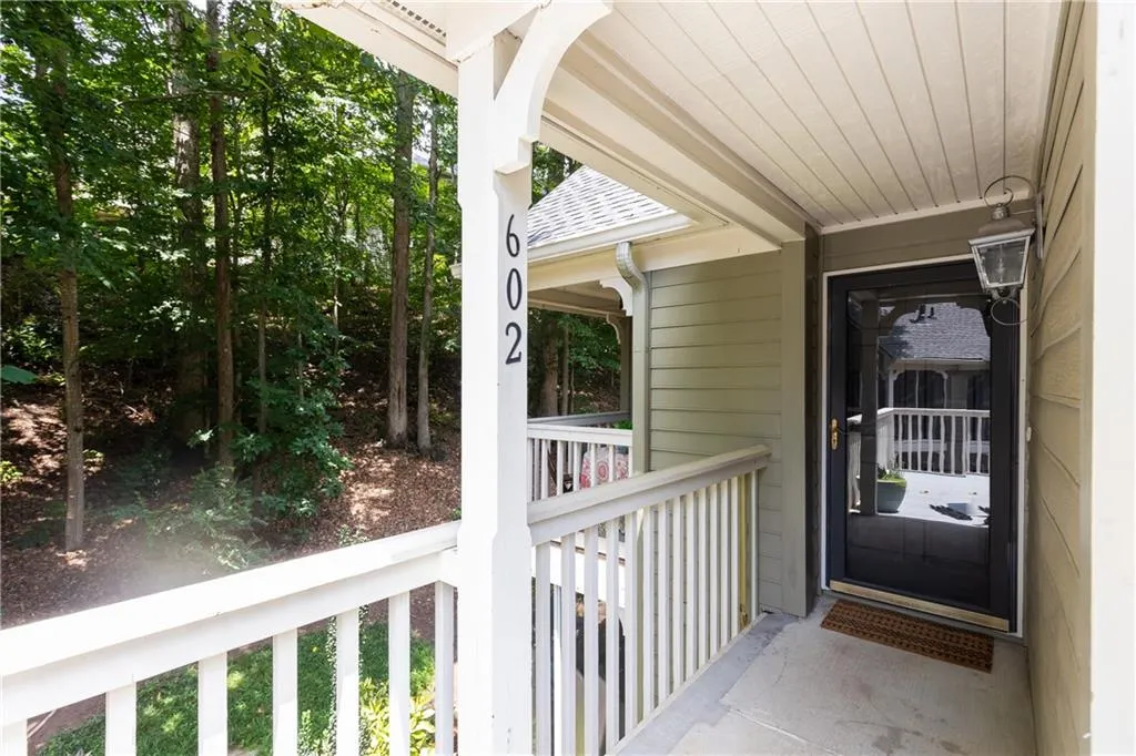 602 Bainbridge Drive Unit 602, Atlanta, Georgia 30327, 2 Bedrooms Bedrooms, ,2 BathroomsBathrooms,Residential,For Sale,602 Bainbridge Drive Unit 602,7622998