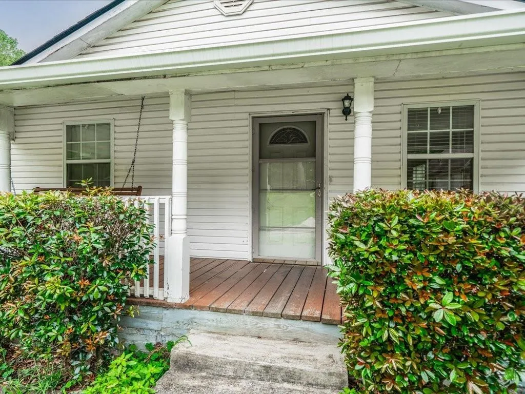 1920 Main Street Nw, Atlanta, Georgia 30318, 3 Bedrooms Bedrooms, ,2 BathroomsBathrooms,Residential,For Sale,1920 Main Street Nw,7613960