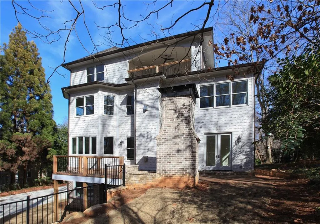 3236 Inman Drive Ne, Brookhaven, Georgia 30319, 6 Bedrooms Bedrooms, ,5 BathroomsBathrooms,Residential,Sold,3236 Inman Drive Ne,5989866