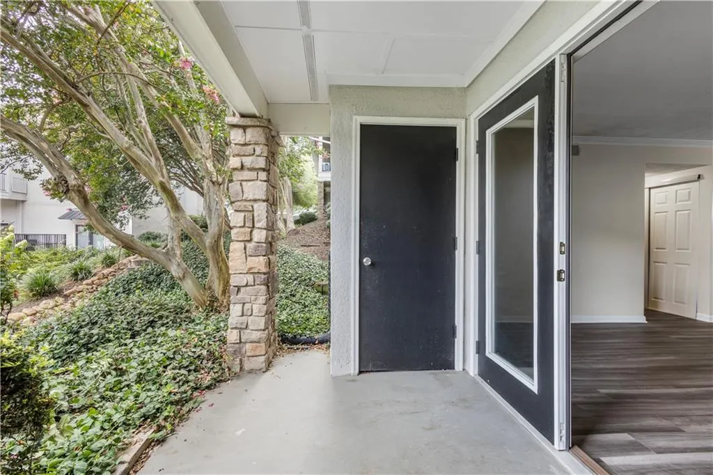 1150 Collier Road Nw Unit 4b, Atlanta, Georgia 30318, 1 Bedroom Bedrooms, ,1 BathroomBathrooms,Residential,For Sale,1150 Collier Road Nw Unit 4b,7496778