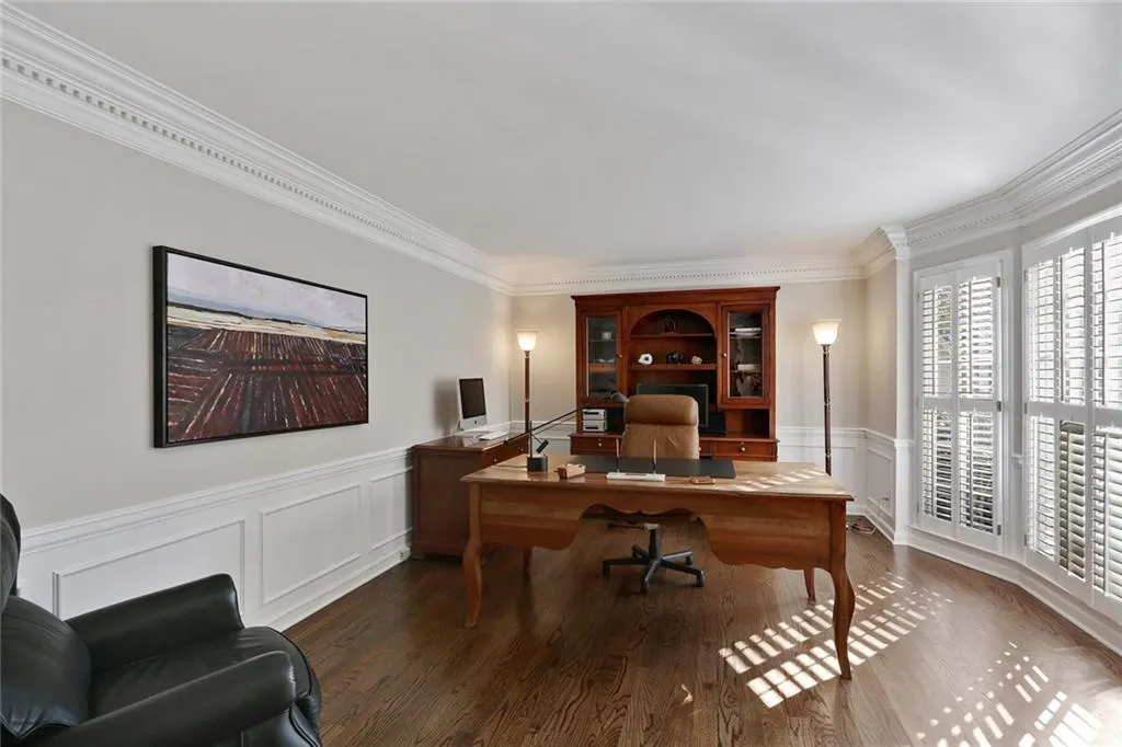 310 Burnt Oak Court, Sandy Springs, Georgia 30328, 4 Bedrooms Bedrooms, ,3 BathroomsBathrooms,Residential,Sold,310 Burnt Oak Court,6098928