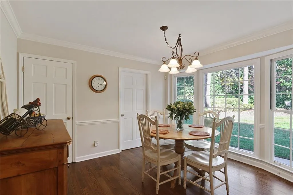 310 Burnt Oak Court, Sandy Springs, Georgia 30328, 4 Bedrooms Bedrooms, ,3 BathroomsBathrooms,Residential,Sold,310 Burnt Oak Court,6098928