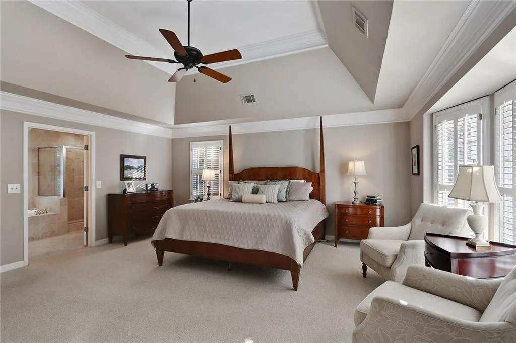 310 Burnt Oak Court, Sandy Springs, Georgia 30328, 4 Bedrooms Bedrooms, ,3 BathroomsBathrooms,Residential,Sold,310 Burnt Oak Court,6098928