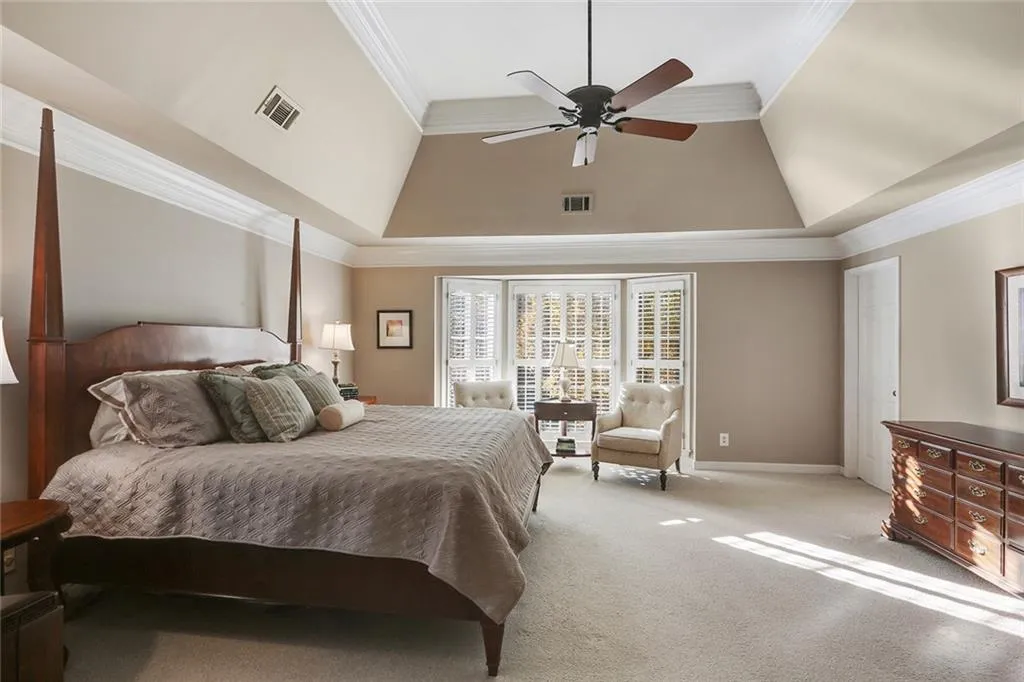 310 Burnt Oak Court, Sandy Springs, Georgia 30328, 4 Bedrooms Bedrooms, ,3 BathroomsBathrooms,Residential,Sold,310 Burnt Oak Court,6098928