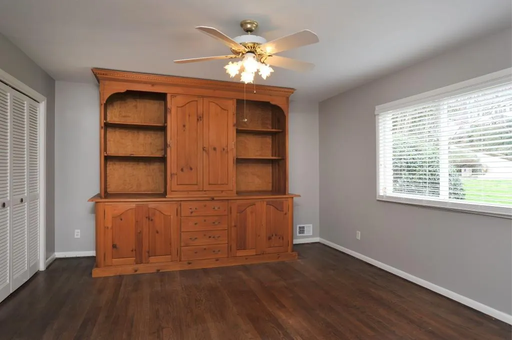 5255 Mount Vernon Parkway, Sandy Springs, Georgia 30327, 5 Bedrooms Bedrooms, ,3 BathroomsBathrooms,Residential,Sold,5255 Mount Vernon Parkway,5968476