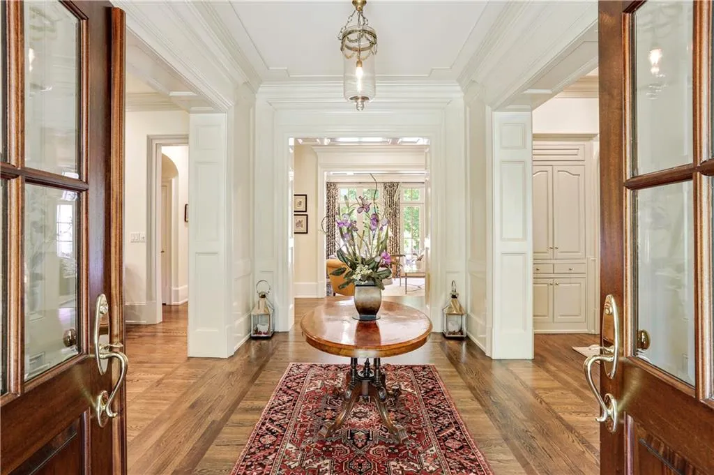 2900 Nancy Creek Road Nw, Atlanta, Georgia 30327, 6 Bedrooms Bedrooms, ,6 BathroomsBathrooms,Residential,Sold,2900 Nancy Creek Road Nw,5842503
