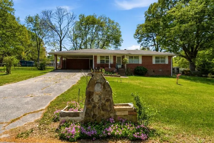1170