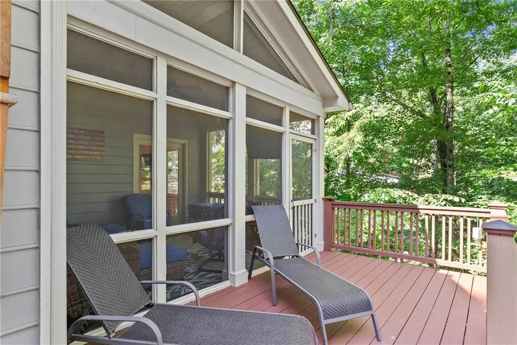 370 Kelson Drive, Atlanta, Georgia 30327, 5 Bedrooms Bedrooms, ,4 BathroomsBathrooms,Residential,Sold,370 Kelson Drive,7385818