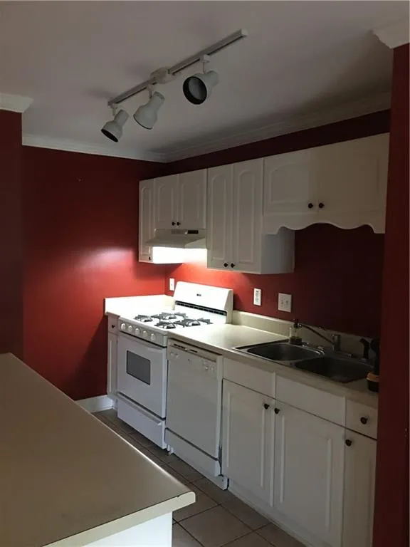 1316 Summit North Drive Ne Unit 1316, Atlanta, Georgia 30324, 1 Bedroom Bedrooms, ,1 BathroomBathrooms,Residential,Sold,1316 Summit North Drive Ne Unit 1316,5921789