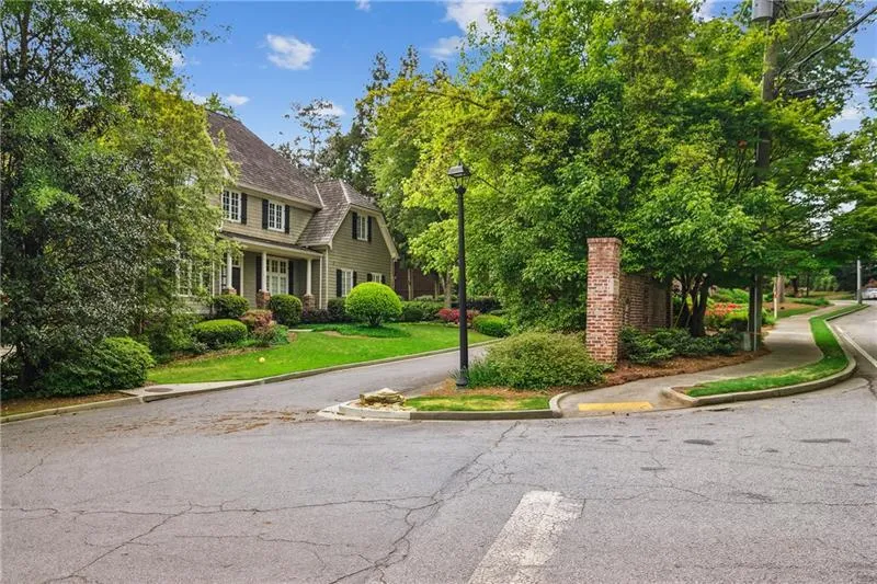 Home on cul-de-sac on PRIVATE ROAD