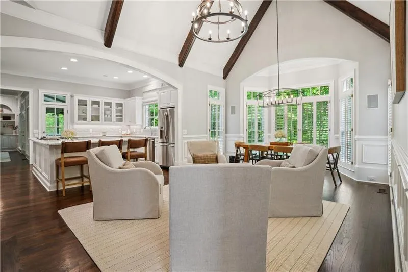 4555 Peachtree Dunwoody Road, Sandy Springs, Georgia 30342, 5 Bedrooms Bedrooms, ,4 BathroomsBathrooms,Residential,For Sale,4555 Peachtree Dunwoody Road,7638443