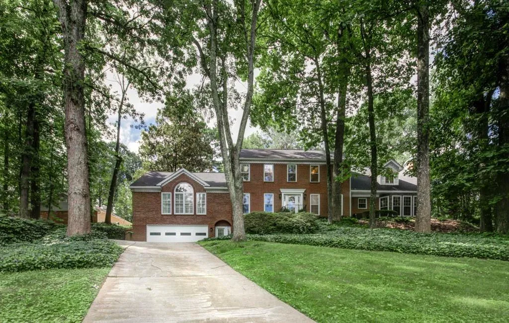 165 Overton Drive, Sandy Springs, Georgia 30342, 4 Bedrooms Bedrooms, ,5 BathroomsBathrooms,Residential,Sold,165 Overton Drive,6739853