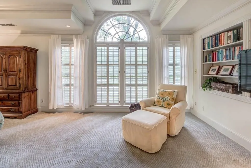 165 Overton Drive, Sandy Springs, Georgia 30342, 4 Bedrooms Bedrooms, ,5 BathroomsBathrooms,Residential,Sold,165 Overton Drive,6739853
