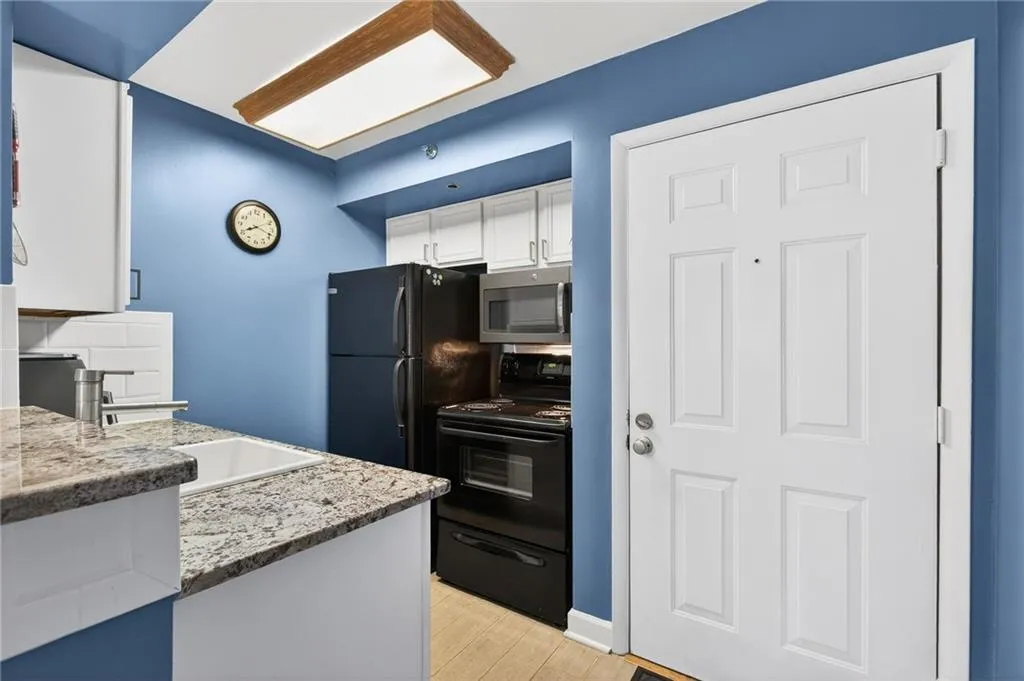 Another view of the kitchen