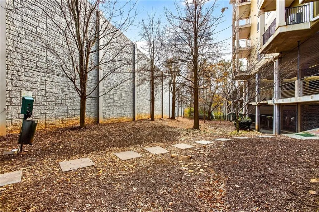 795 Hammond Drive Unit 209, Atlanta, Georgia 30328, 1 Bedroom Bedrooms, ,1 BathroomBathrooms,Residential,For Sale,795 Hammond Drive Unit 209,7695692