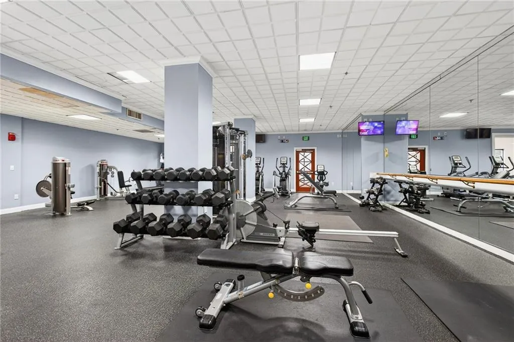 A variety of free weights