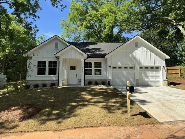 1850 W Mcintosh Road, Griffin, Georgia 30223