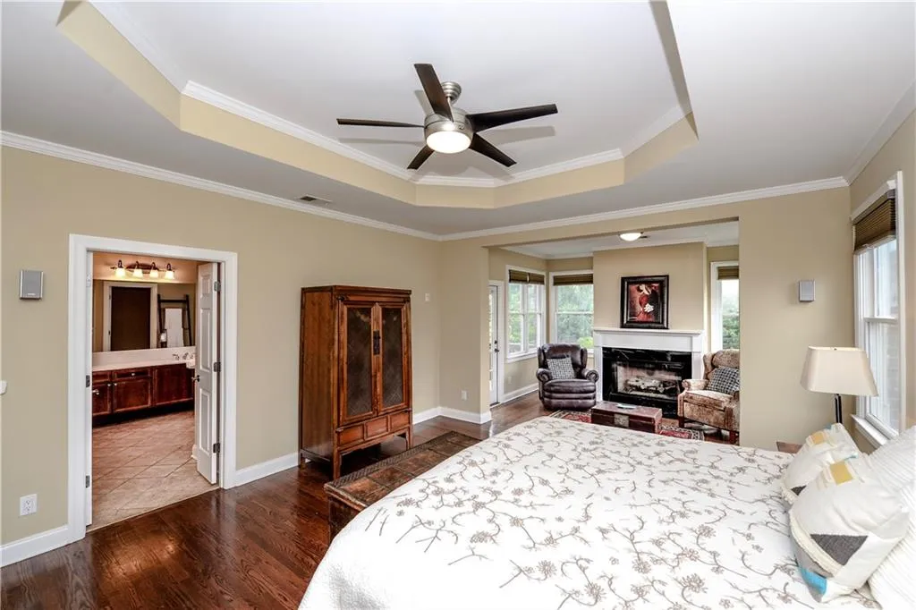 5935 Reddington Way, Sandy Springs, Georgia 30328, 3 Bedrooms Bedrooms, ,3 BathroomsBathrooms,Residential,Sold,5935 Reddington Way,5905442