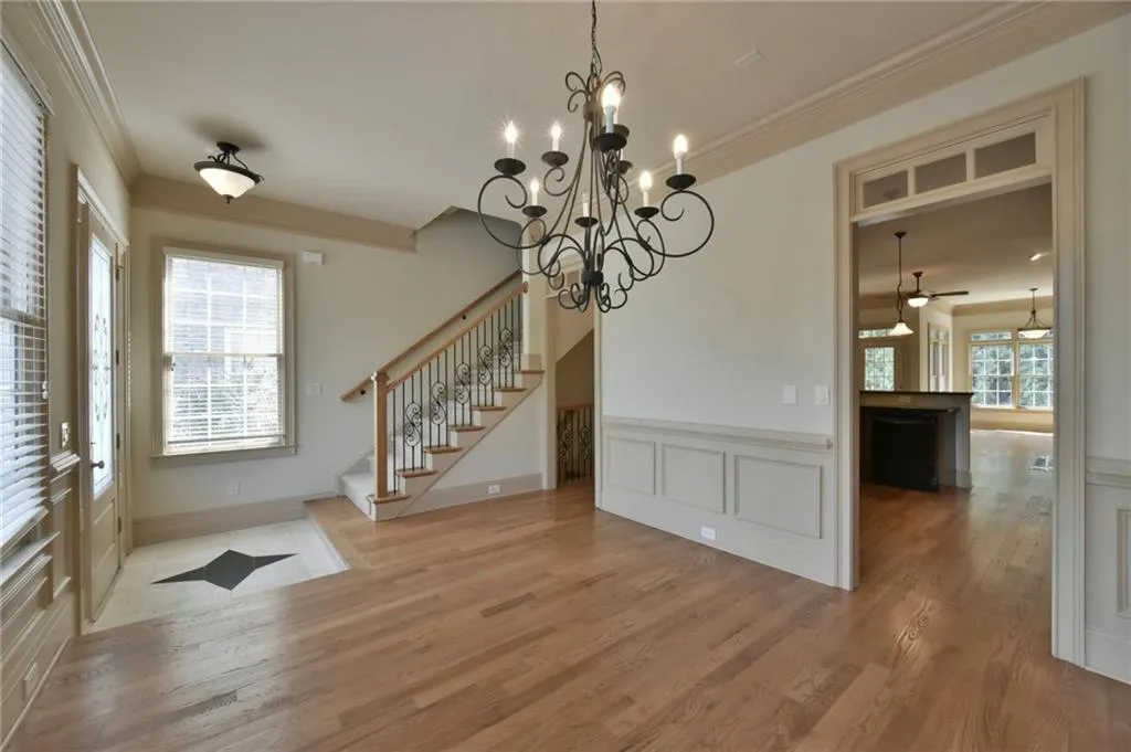 933 Persimmon Point, Atlanta, Georgia 30328, 2 Bedrooms Bedrooms, ,2 BathroomsBathrooms,Residential,Sold,933 Persimmon Point,5746021