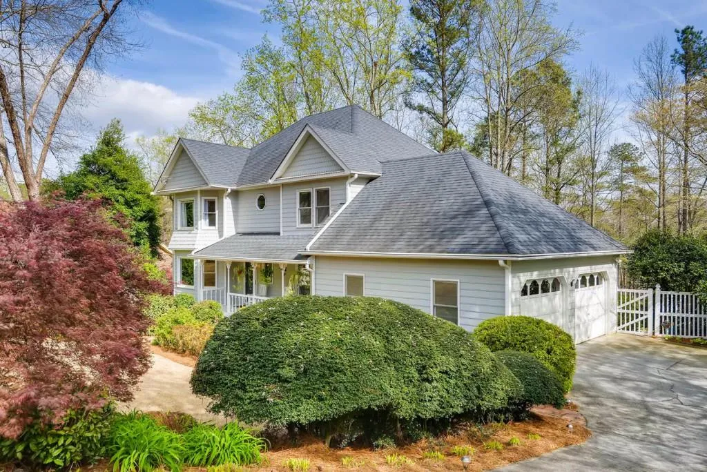 325 Wynland Trace, Sandy Springs, Georgia 30350, 3 Bedrooms Bedrooms, ,2 BathroomsBathrooms,Residential,Sold,325 Wynland Trace,5991080