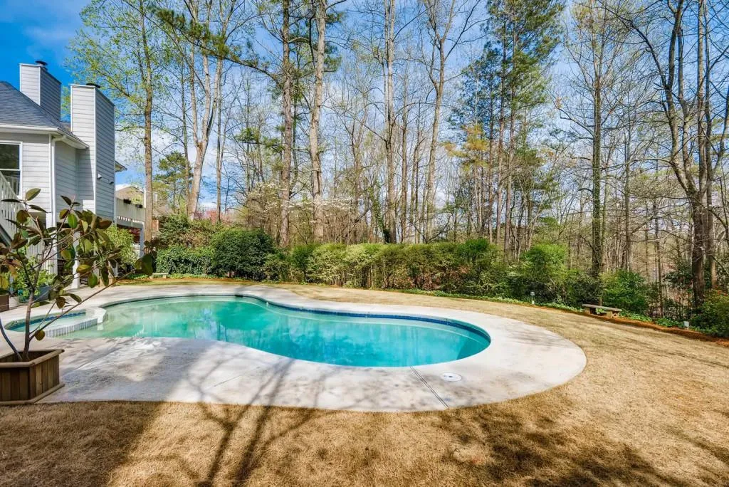 325 Wynland Trace, Sandy Springs, Georgia 30350, 3 Bedrooms Bedrooms, ,2 BathroomsBathrooms,Residential,Sold,325 Wynland Trace,5991080