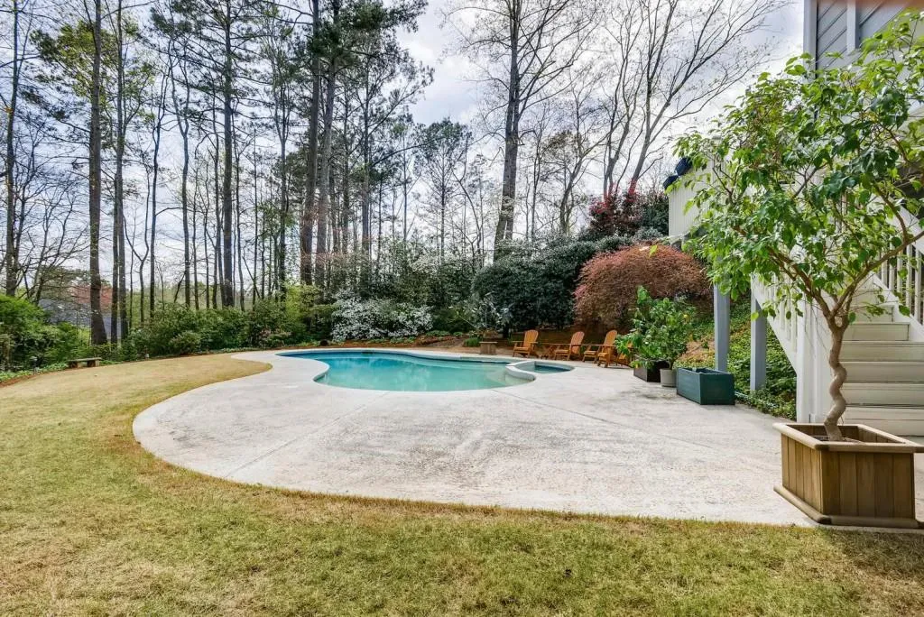 325 Wynland Trace, Sandy Springs, Georgia 30350, 3 Bedrooms Bedrooms, ,2 BathroomsBathrooms,Residential,Sold,325 Wynland Trace,5991080