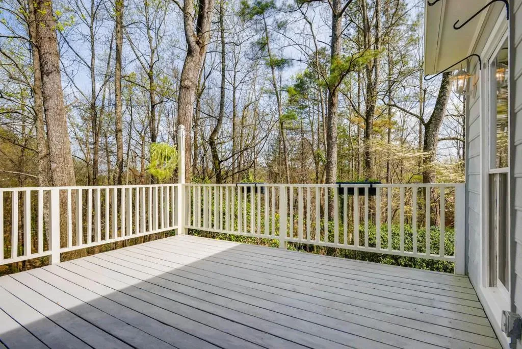 325 Wynland Trace, Sandy Springs, Georgia 30350, 3 Bedrooms Bedrooms, ,2 BathroomsBathrooms,Residential,Sold,325 Wynland Trace,5991080