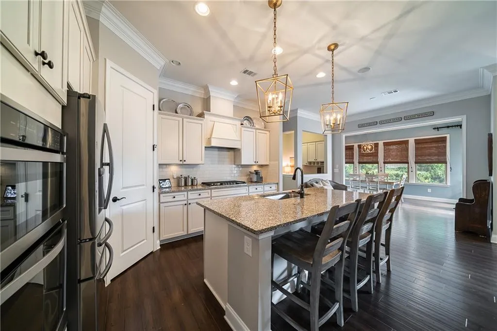 131 Austin Drive, Atlanta, Georgia 30328, 4 Bedrooms Bedrooms, ,3 BathroomsBathrooms,Residential,Sold,131 Austin Drive,6993255