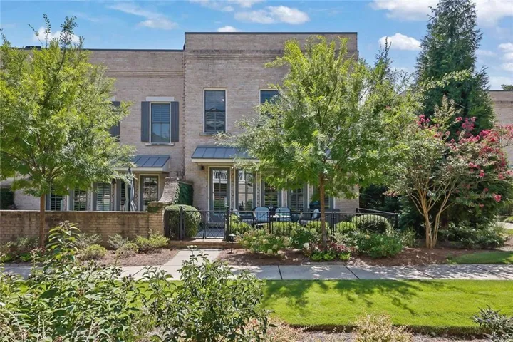 150 Forrest Alley, Roswell, Georgia 30075