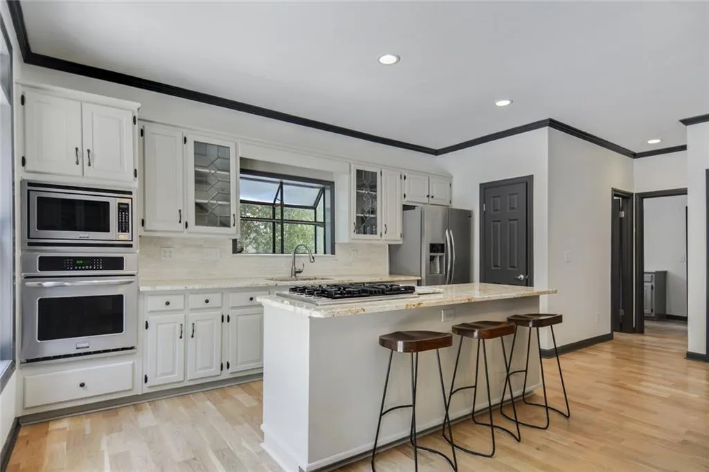 515 Dalrymple Road, Sandy Springs, Georgia 30328, 4 Bedrooms Bedrooms, ,2 BathroomsBathrooms,Residential,Sold,515 Dalrymple Road,6737751