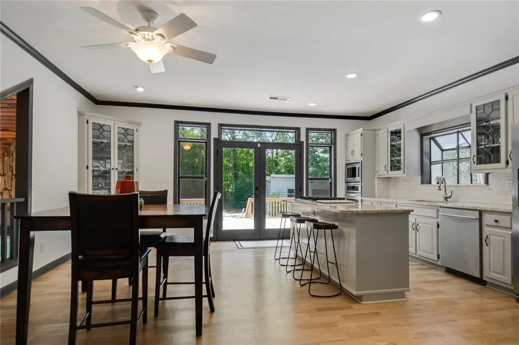 515 Dalrymple Road, Sandy Springs, Georgia 30328, 4 Bedrooms Bedrooms, ,2 BathroomsBathrooms,Residential,Sold,515 Dalrymple Road,6737751