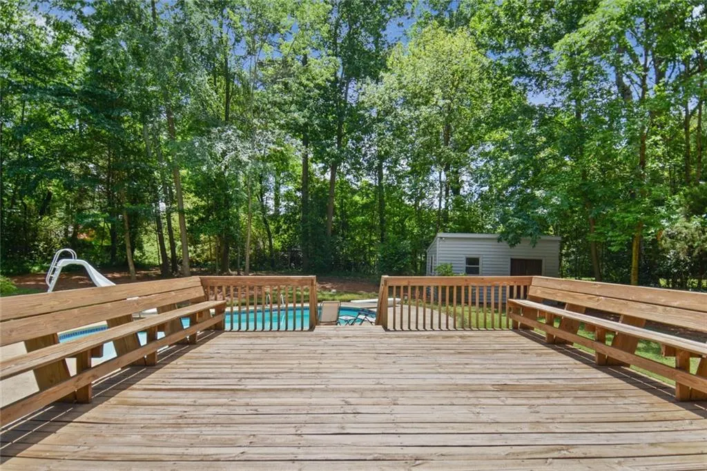515 Dalrymple Road, Sandy Springs, Georgia 30328, 4 Bedrooms Bedrooms, ,2 BathroomsBathrooms,Residential,Sold,515 Dalrymple Road,6737751
